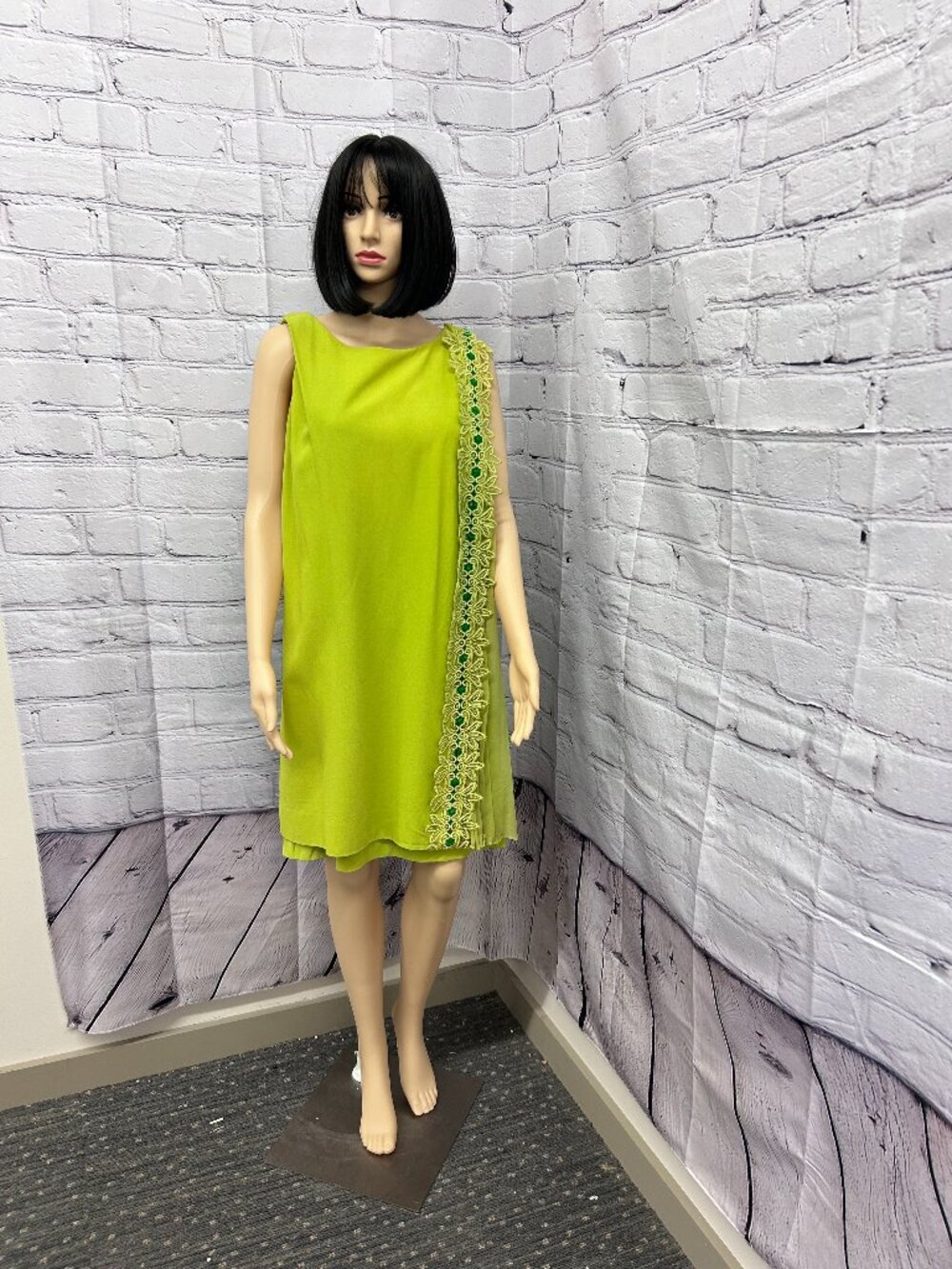 Fun and Flowy Lime Green 1970's Mike Benet Formal Dress